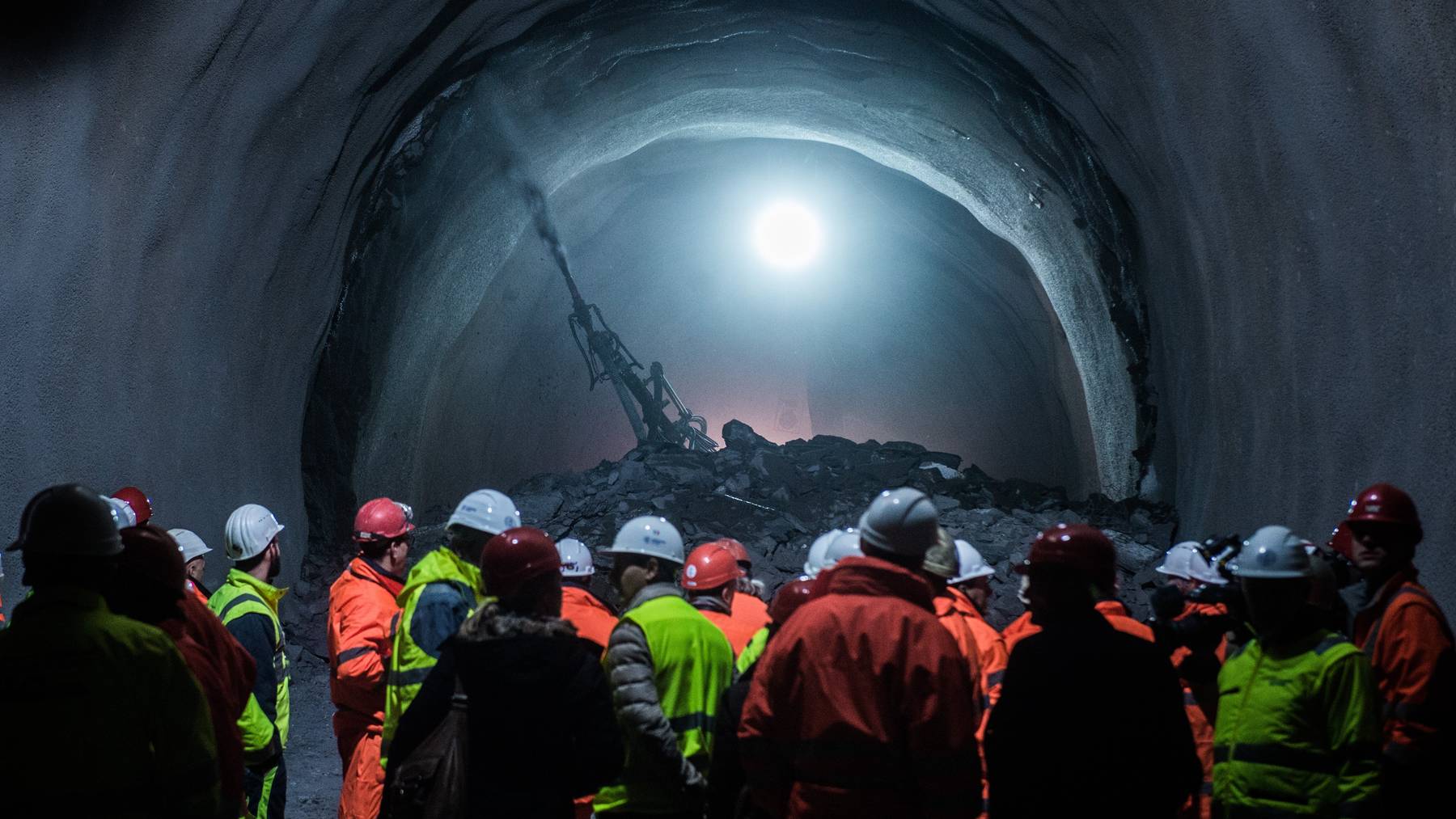 Der Durchstich beim Ceneri-Basistunnel im Jahr 2016.