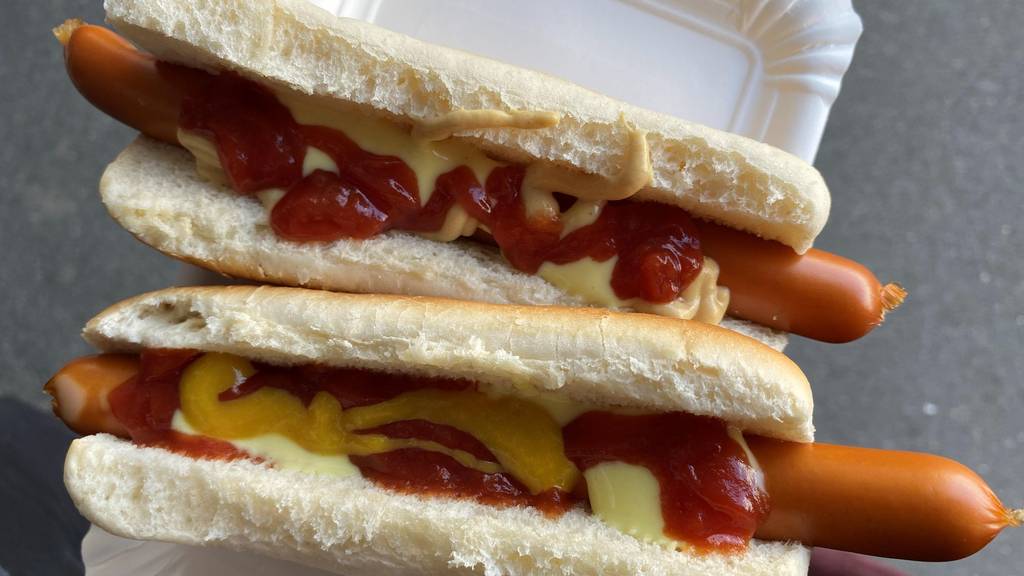 Poulet-Hotdogs im Ikea Lyssach.