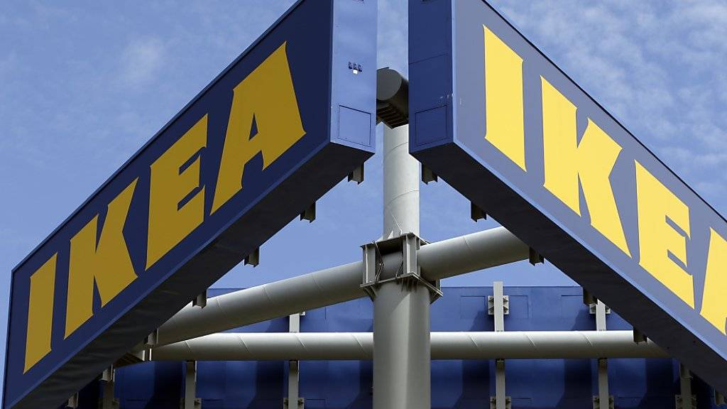 IKEA legt in der Schweiz online rasant zu, verkaufte im letzten Geschäftsjahr aber weniger in den Filialen.