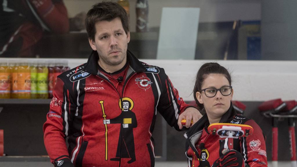 Martin Rios und Jenny Perret nehmen am Curling-Turnier in St.Gallen teil.