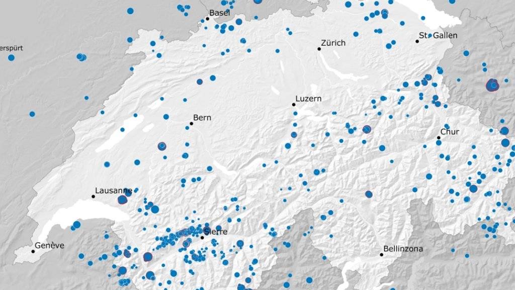 In der Schweiz und im angrenzenden Ausland registrierte der Schweizerische Erdbebendienst (SED) 2018 über 900 Beben. 25 davon hatten eine Magnitude von 2,5 oder grösser. Ab dieser Stärke spürt die Bevölkerung sie in der Regel.