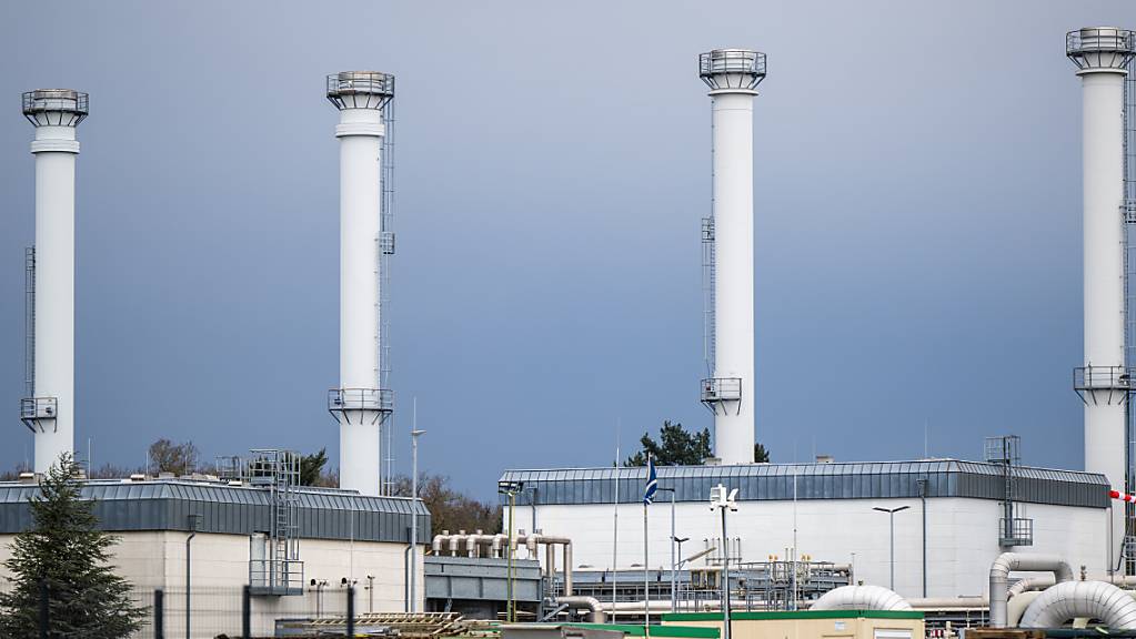 ARCHIV - Die Anlage des Erdgasspeichers (Astora GmbH) in Rehden, Deutschland. Es handelt sich dabei um den größten Speicher in Westeuropa. Foto: Mohssen Assanimoghaddam/dpa