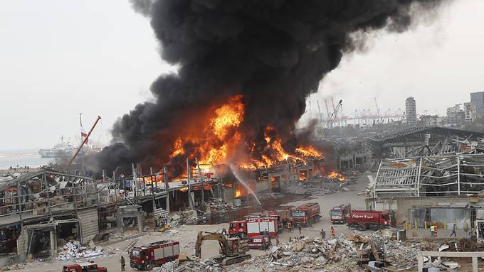 Wieder grosses Feuer im Hafen von Beirut - Ursache noch unklar