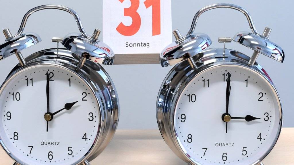 Möglicherweise zum drittletzten Mal werden die Uhren in Europa am Sonntag um 2 Uhr eine Stunde vor auf Sommerzeit gestellt. (Themenbild)