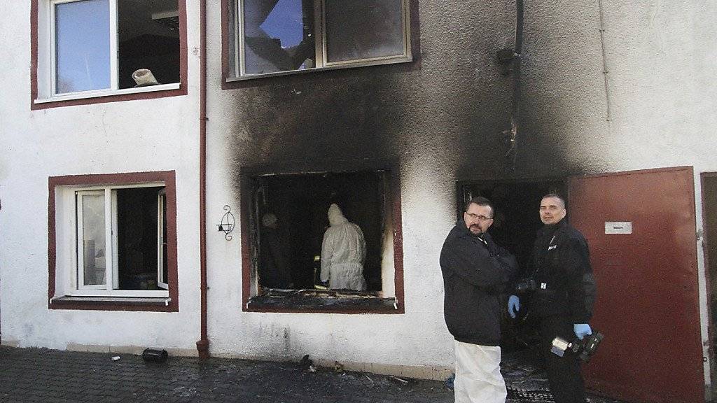 Fünf 15-jährige Mädchen starben: In diesem für das Freizeitspiel «Escape Room» genutzten Gebäude in Polen brach am Samstag ein Brand aus.