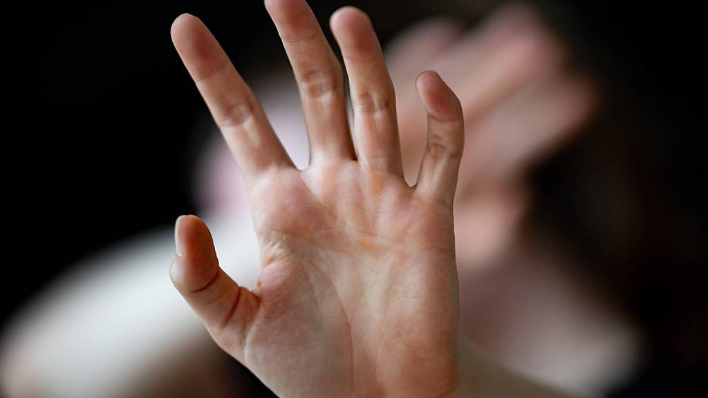 Die Luzerner Polizei registrierte 2024 eine Zunahme von Sexualdelikten. (Symbolbild)