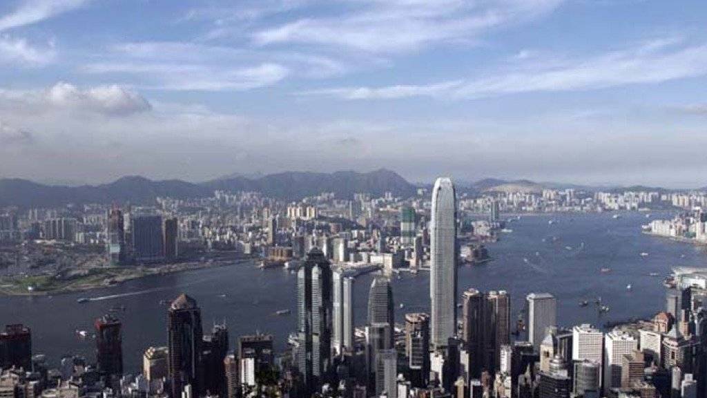 Massiv überteuert: In Hongkong ist gemäss einer Studie der UBS in den nächsten drei Jahren mit einer deutlichen Preiskorrektur am Immobilienmarkt zu rechnen.