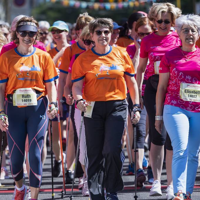 Einmal quer durch Bern: Fast 9000 Läuferinnen waren am Start
