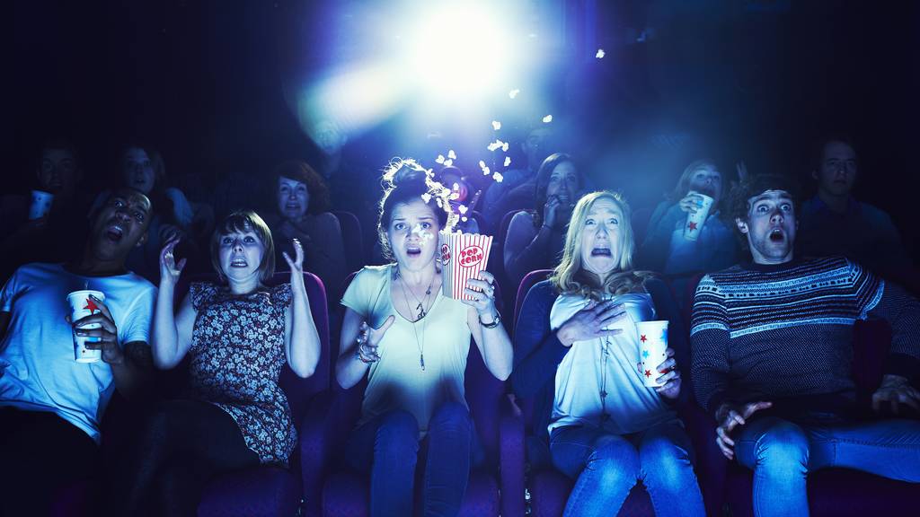 Never Watch Alone: Ein Filmverein macht das Kino zur Gaudi