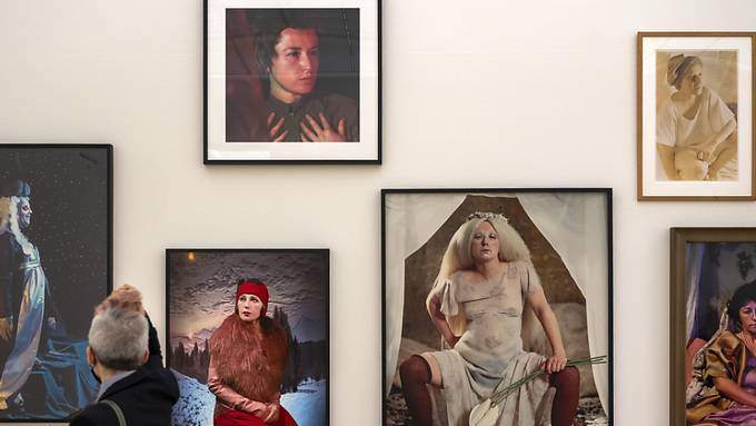 Weibliche Einblicke in die Porträtkunst der Moderne