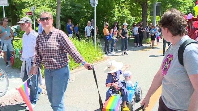 Mehr Rechte für Regenbogenfamilien