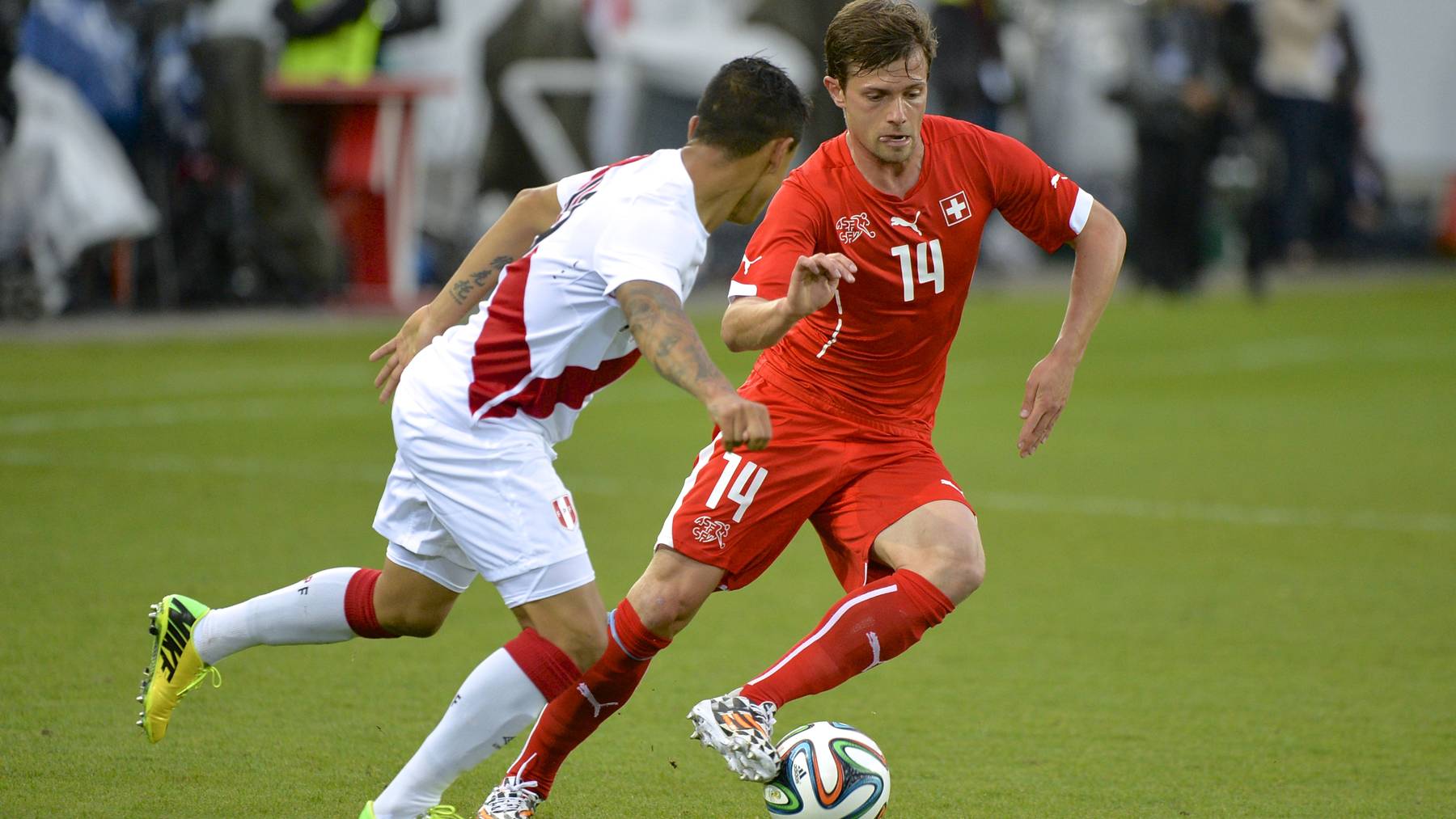 Die Schweiz gewinnt gegen Peru mit 2:0