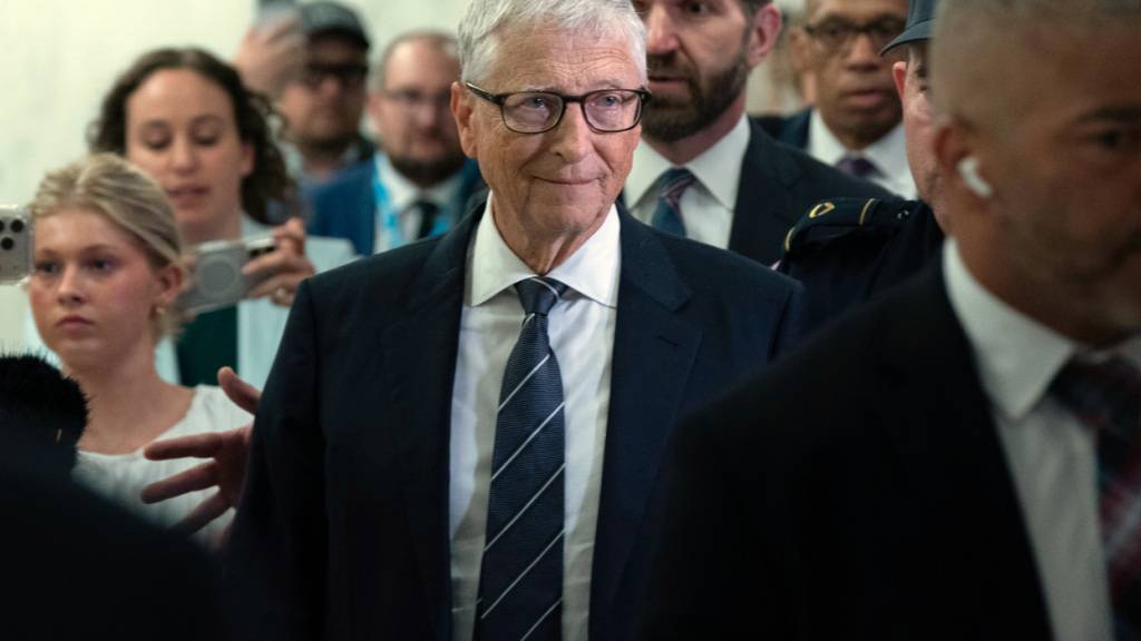 Bill Gates nach seiner Aussage vor dem Kontrollausschuss des US-Repräsentantenhauses. Foto: Jose Luis Magana/FR159526 AP/AP/dpa