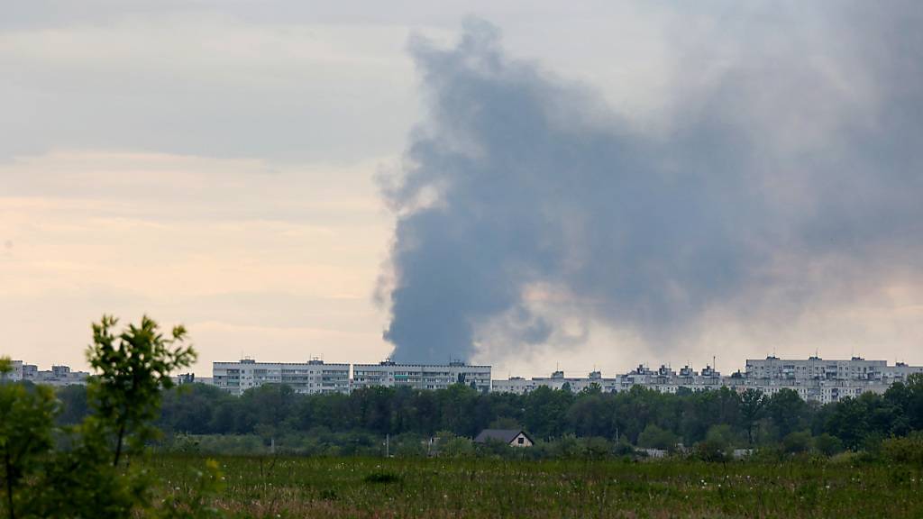 Tote bei russischem Luftangriff auf Charkiw