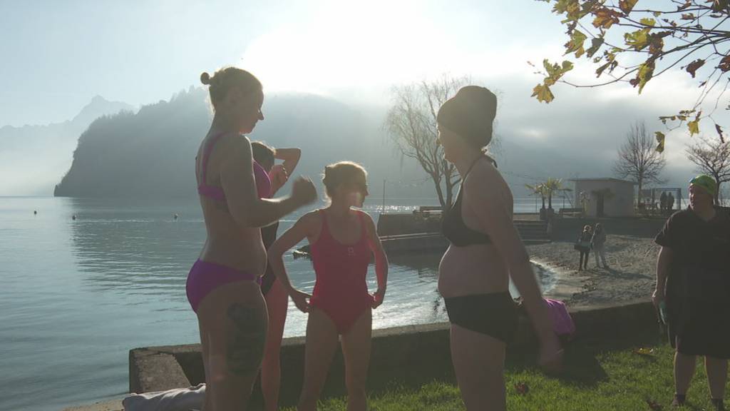 Winterschwimmen in Brunnen als Tourismustreiber