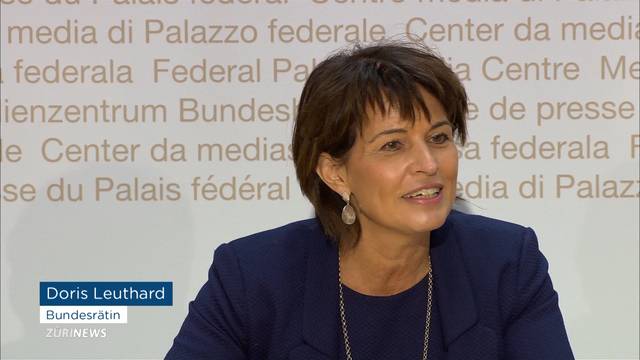 Doppelvakanz: Leuthard tritt zurück