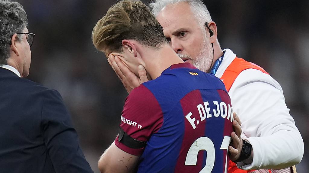 Der niederländische Nationalspieler Frenkie de Jong verpasst aufgrund einer im April erlittenen Knöchelverletzung die Endrunde in Deutschland