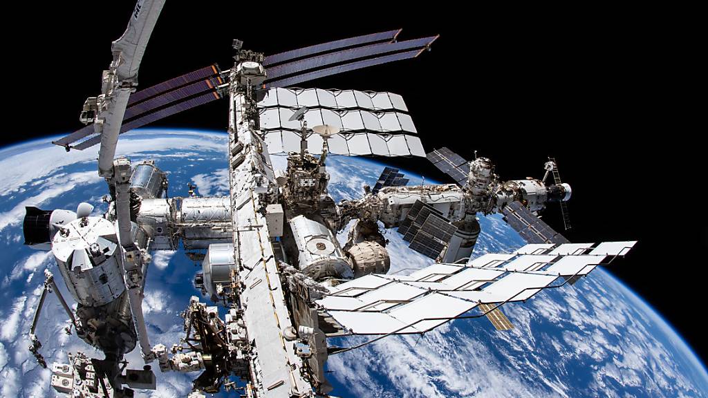 ARCHIV - Ungeachtet aller Spannungen will die russische Raumfahrtbehörde Roskosmos einen US-Astronauten aus der ISS zurück auf die Erde fliegen. Foto: NASA/dpa - ACHTUNG: Nur zur redaktionellen Verwendung und nur mit vollständiger Nennung des vorstehenden Credits