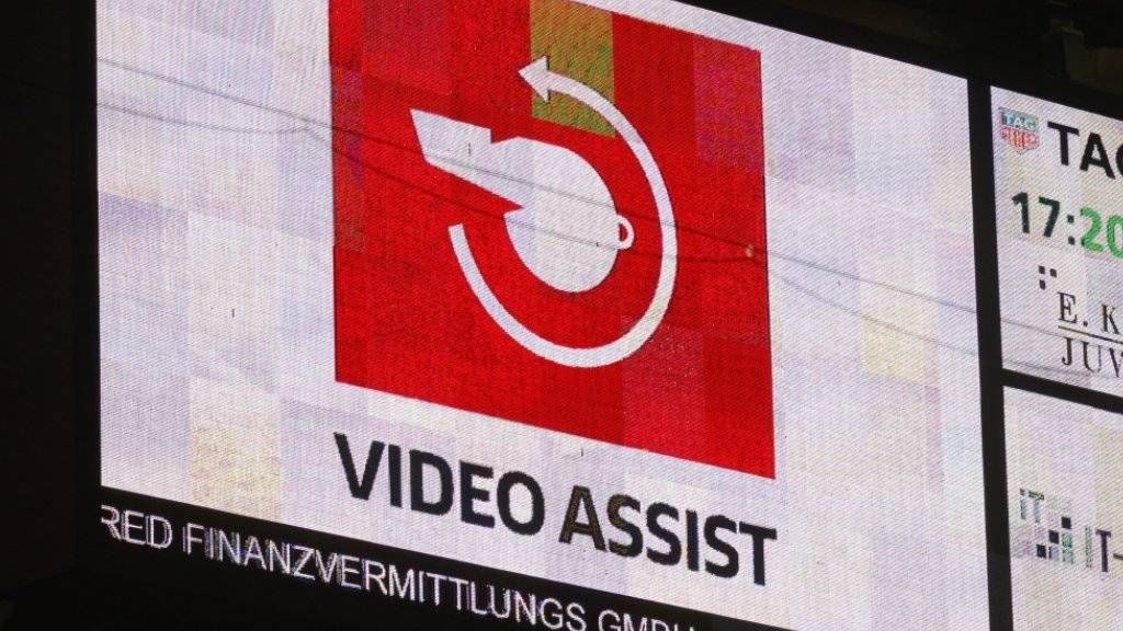 Seit dieser Saison kommt in der deutschen Bundesliga der Video-Assistent zum Einsatz