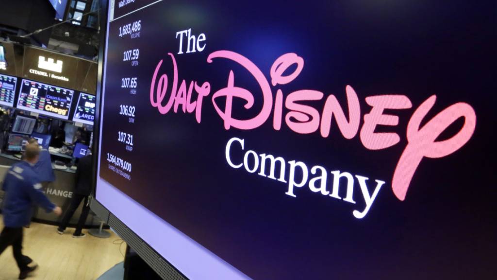 Im vergangenen Quartal machte Disney einen Umsatz von 23,5 Milliarden Dollar, ähnlich wie im Vorjahresquartal. Der Gewinn betrug 2,15 Milliarden Dollar und fiel damit höher aus als erwartet. (Archivbild)