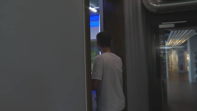 20 Jahre bei FM1: Radio-Moderatorin Katerina Mistakidis wird bei Live-Sendung überrascht