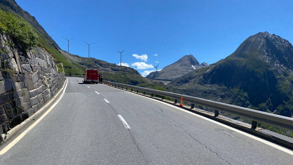 Ein Luzerner Motorradfahrer ist bei einem Unfall im Wallis ums Leben gekommen.