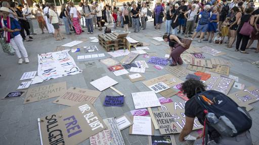 Solidarität mit Opfern sexualisierter Gewalt in Untersiggenthal