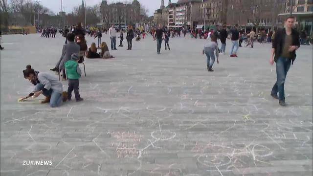 12'500 Strichmännchen auf dem Sechseläutenplatz