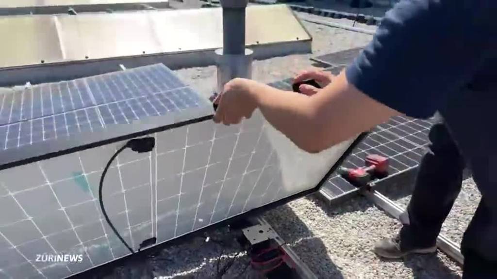 Von Anfragen überrannt: Solarbranche kämpft mit Personal- und Materialmangel