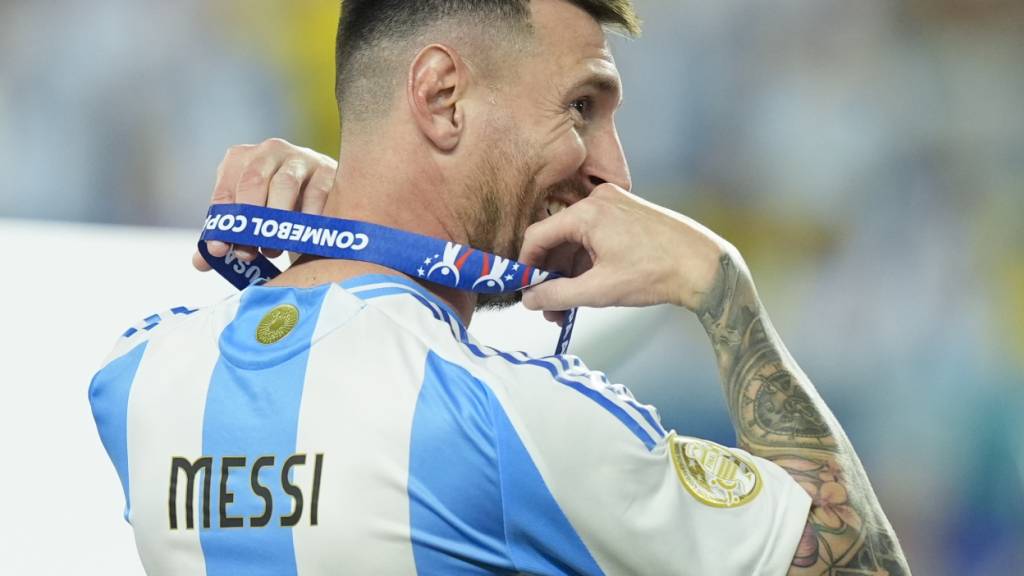 Freude über die Goldmedaille, Pech mit einer Bänderverletzung: Lionel Messi steht seinem Verein Inter Miami längere Zeit nicht zur Verfügung