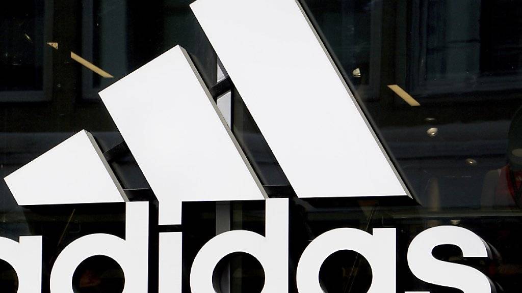 Adidas kann für sein berühmtes «Drei-Streifen»-Logo in der EU keinen umfassenden Markenschutz reklamieren. (Archivbild)