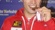 Schweizer Degen-Team holt Gold