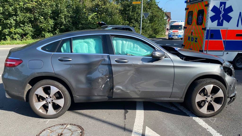 Unfall Zug Kreisel