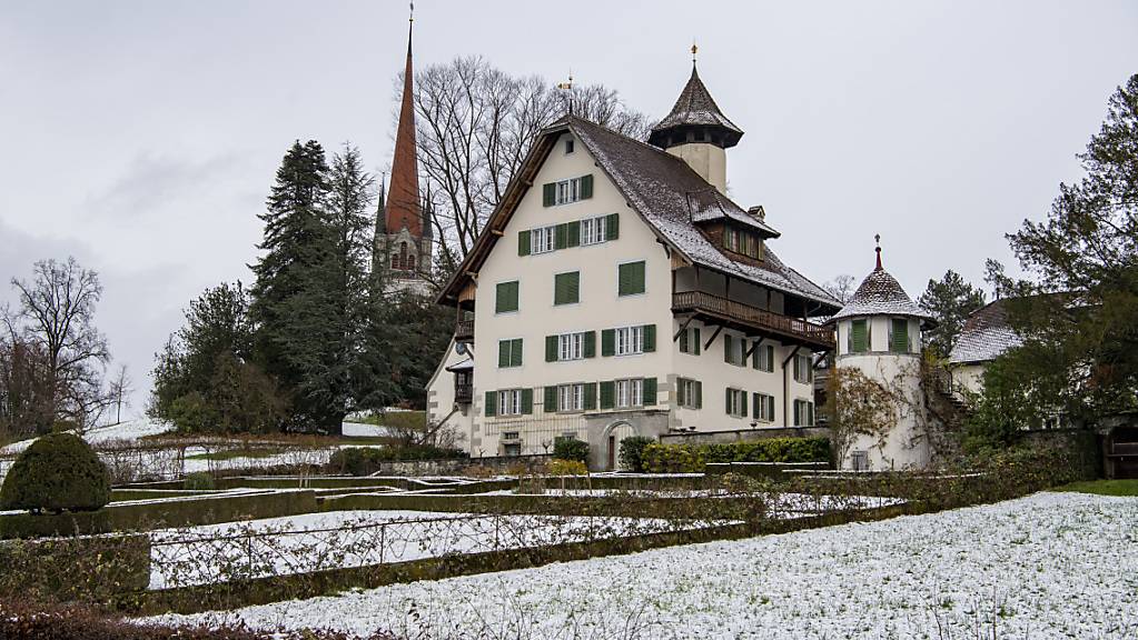 Die Stadt Zug will den Zurlaubenhof kaufen.