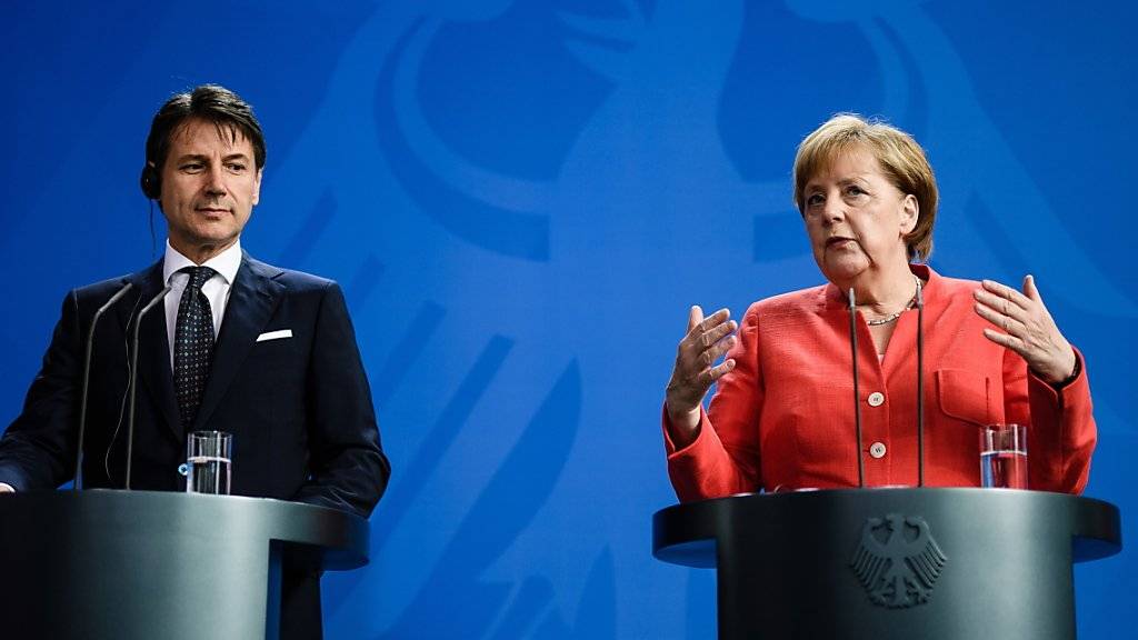 Italiens Ministerpräsident Giuseppe Conte und Bundeskanzlerin Angela Merkel sind sich einig, dass der EU-Aussengrenzenschutz und die Grenzschutzagentur Frontext verstärkt werden müssen.