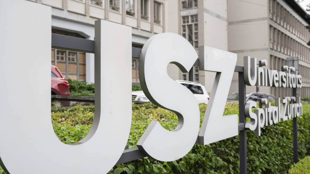 Das USZ will unruhige und verwirrte Patientinnen und Patienten mit KI im Auge behalten. Im Frühling soll die Ausschreibung für das System starten. (Archivbild)