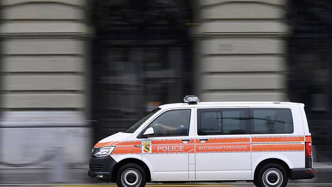Nach Verfolgungsjagd und Unfall: Berner Polizei fasst Einbrecher