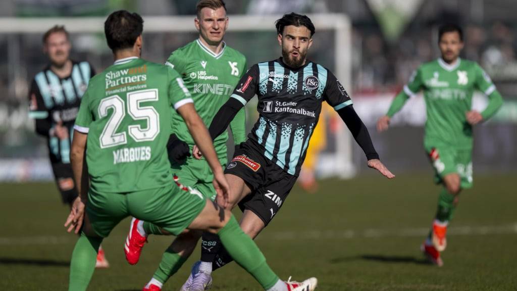 Bastien Toma (rechts) bestritt 94 Spiele für den FC St. Gallen - nun ist Schluss