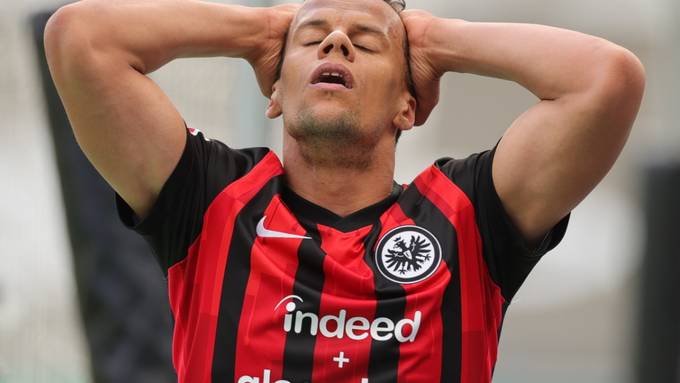 Eintracht Frankfurt fällt hinter Dortmund zurück