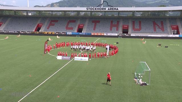 «Kids Camp» FC Thun: Hundert Kinder trainieren mit den Stars!