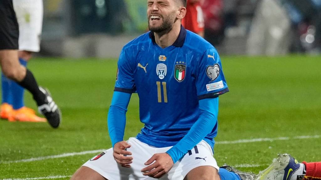 Das gilt es für Italiens Fussballer zu verhindern: Joao Pedro nach der Playoff-Niederlage im März 2022 gegen Nordmazedonien, die das erneute Verpassen der WM für die «Squadra Azzurra» bedeutete