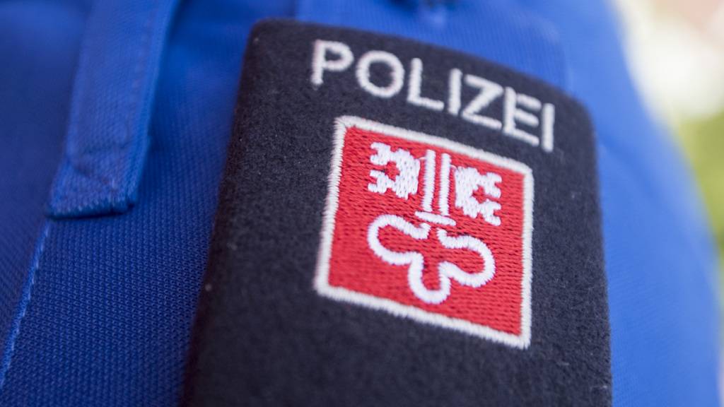 E-Bike-Fahrer bei Kollision mit Postauto in Nidwalden verletzt