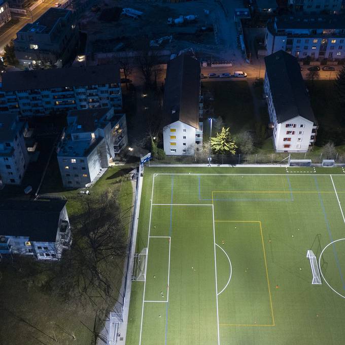 Gemeinderat fordert mehr Fussballplätze in Zürich