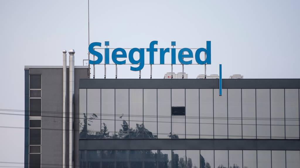 Siegfried expandiert nach Spanien. Das Zofinger Unternehmen kauft zwei Produktionsstätten vom Pharmariesen Novartis.