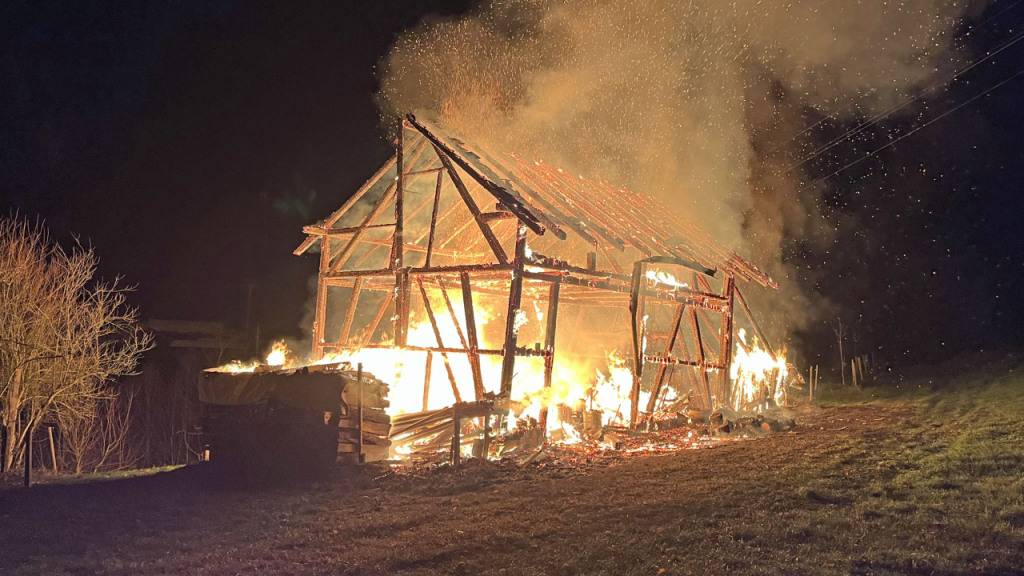 Holzschopf in Hergiswil bei Willisau LU durch Feuer zerstört