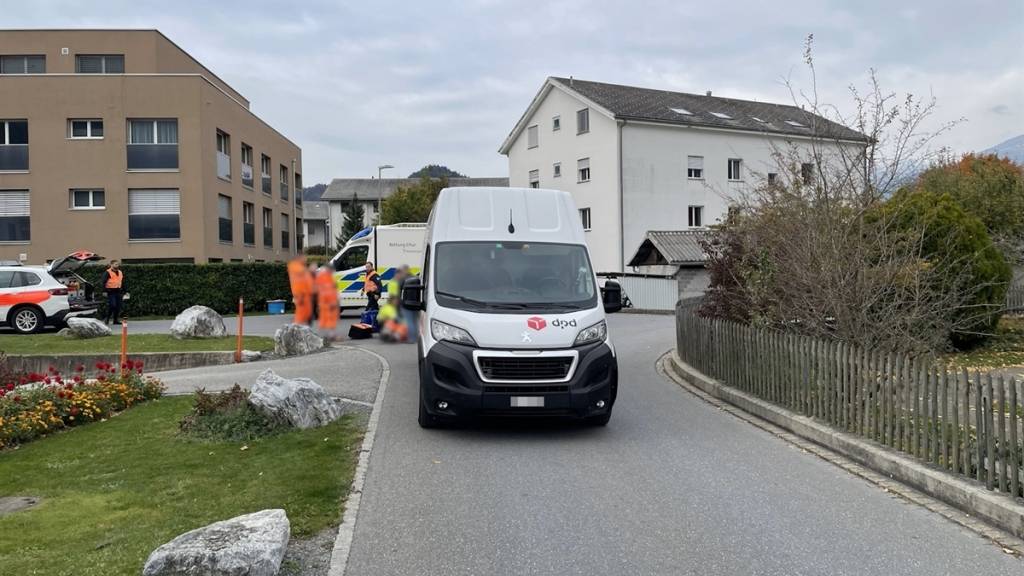 Arbeiter von Lieferwagen in Bonaduz GR angefahren