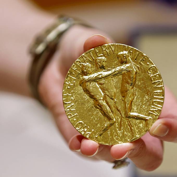 Nobelpreis-Medaille für mehr als 100 Millionen Dollar versteigert