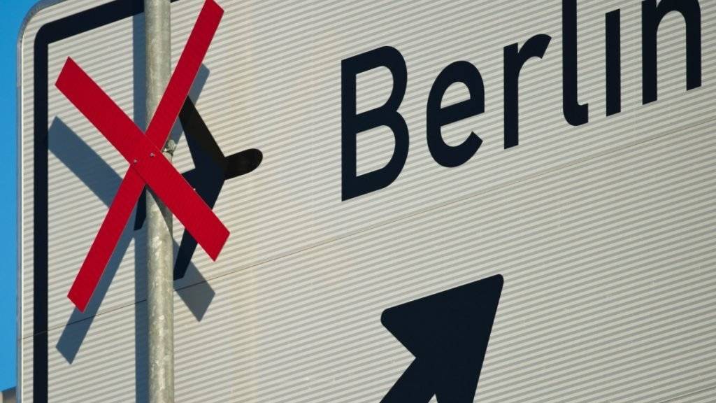 Brüsseler Behörden haben am Mittwoch weitere Gelder für den Berliner Flughafen BER genehmigt. (Archiv)