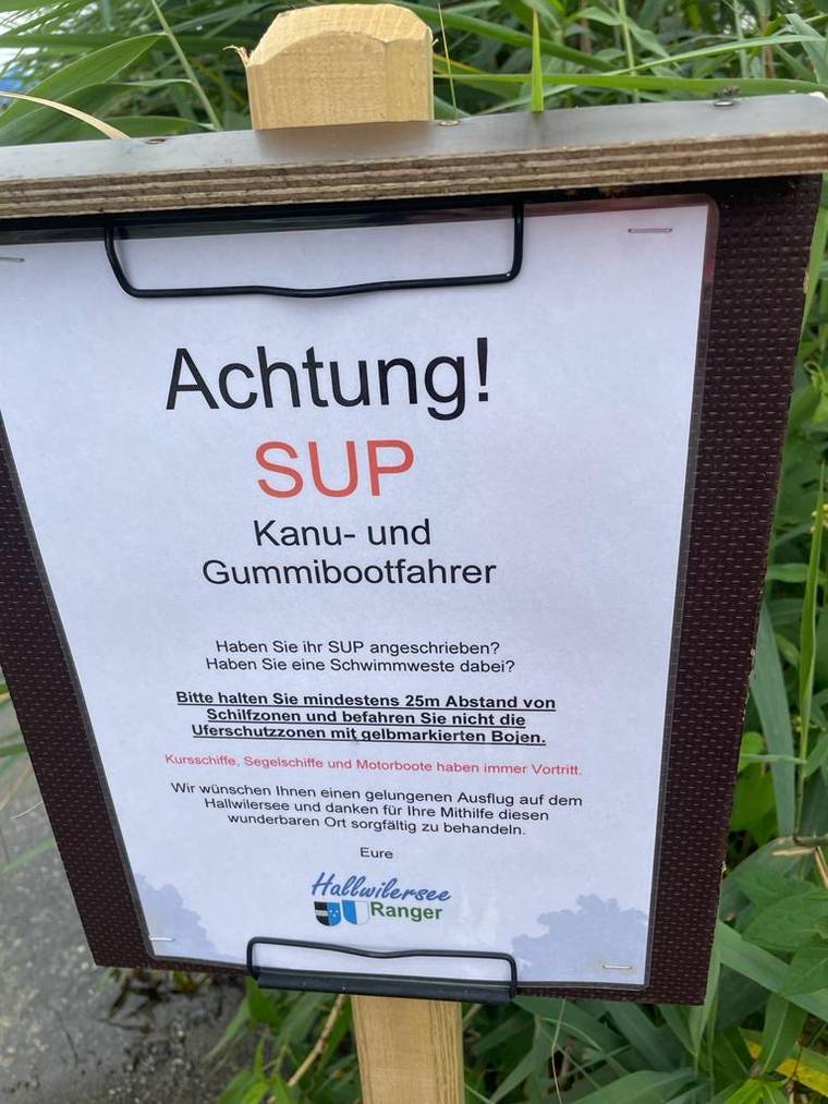 Hallwilersee Ranger Schild mit Verbot