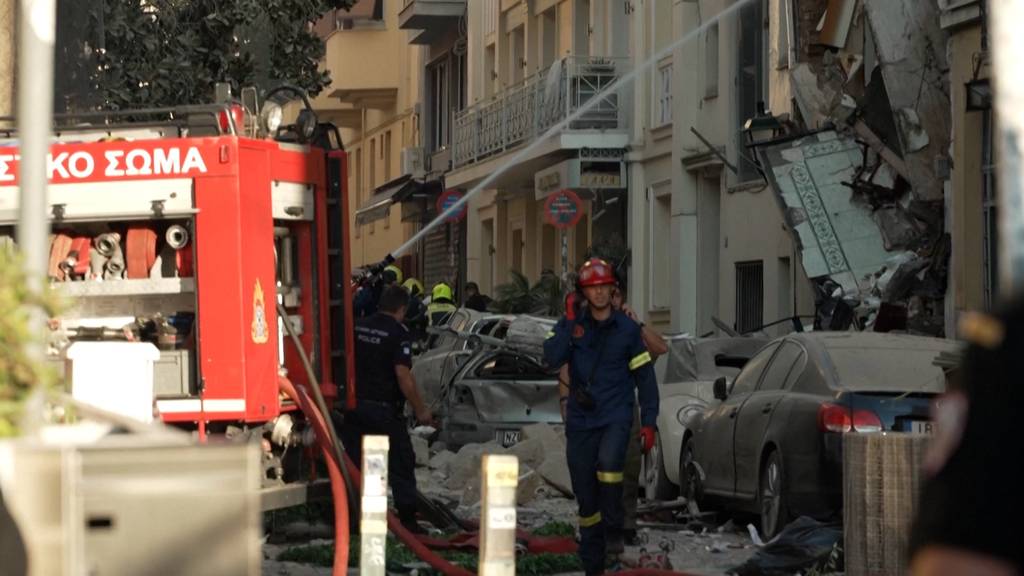Heftige Explosion in Athen: Gasleck vermutet